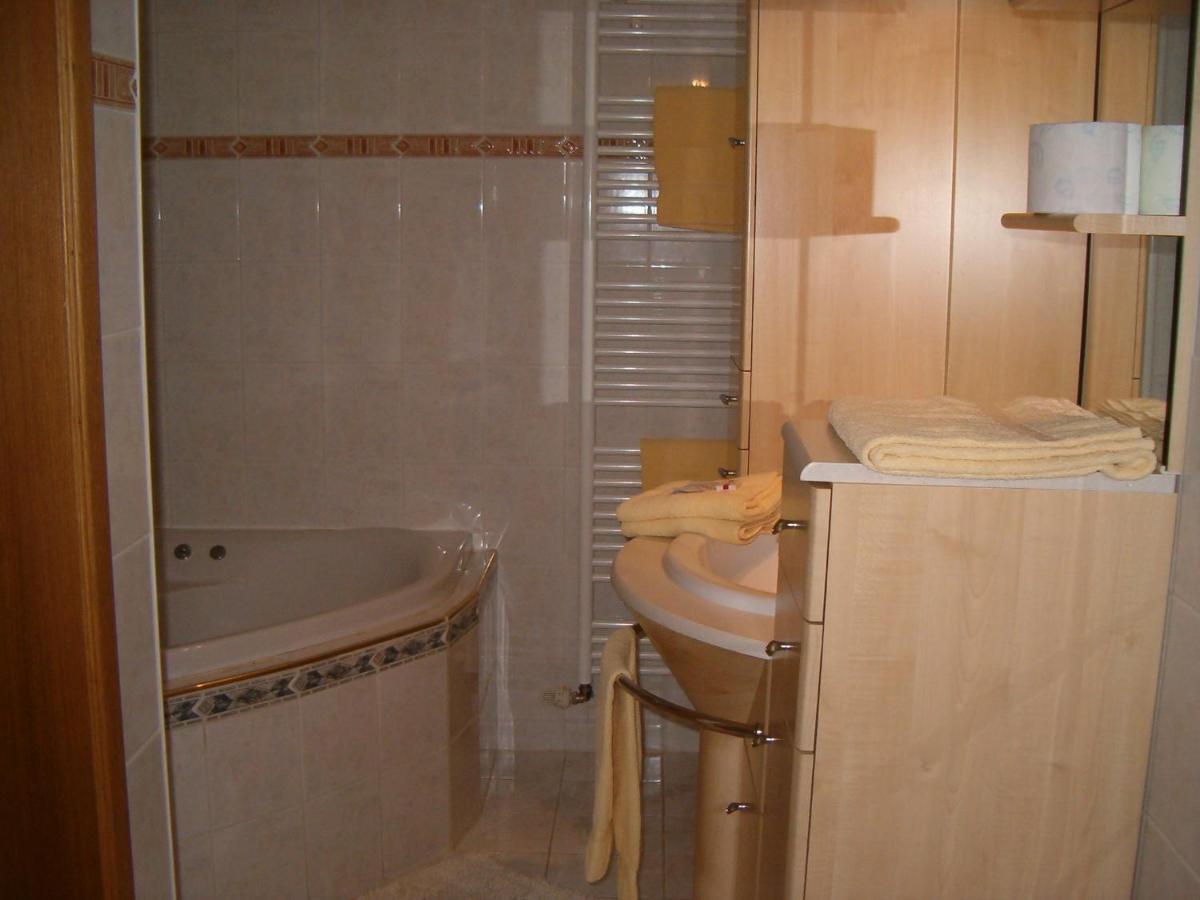 B&B Nord Sud Salmchâteau Chambre photo